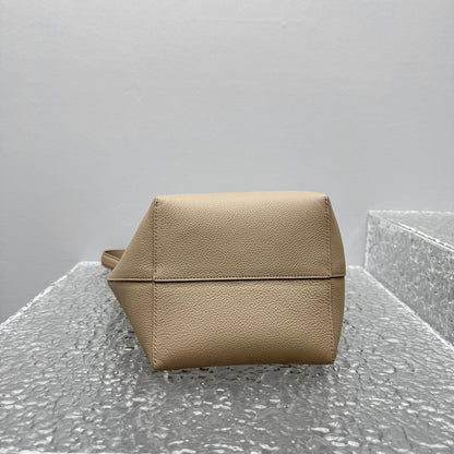 KATA / THE ROW 핸드백