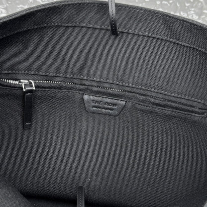 KATA / The Row Canvas Bottle Bag