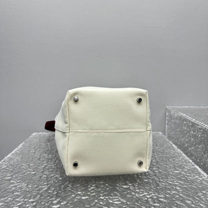 KATA / The Row Canvas Water Bottle Bag
