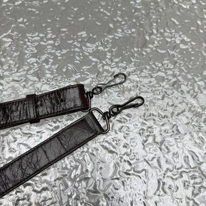 카타 / 발렌시아가 기관차 가방