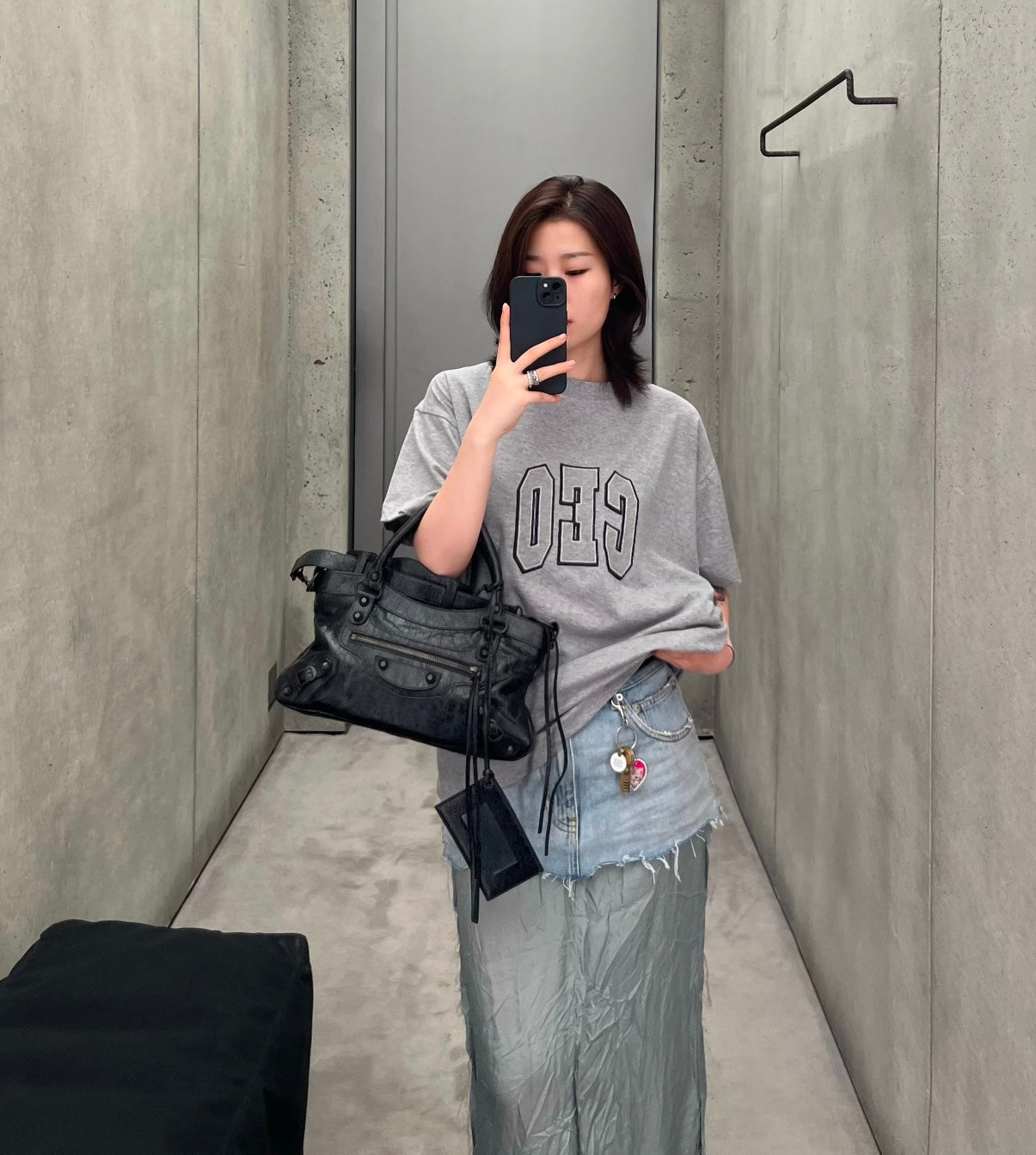 카타 / 발렌시아가 기관차 가방