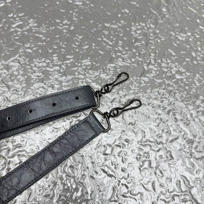 카타 / 발렌시아가 기관차 가방