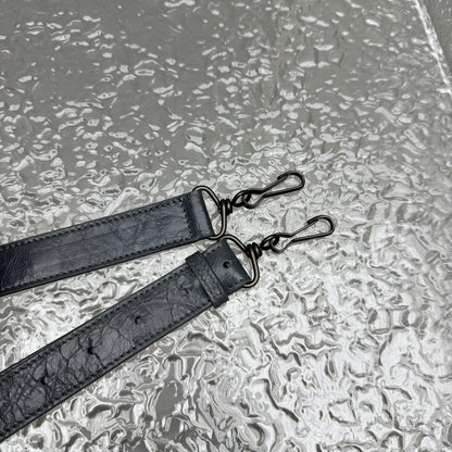 카타 / 발렌시아가 기관차 가방