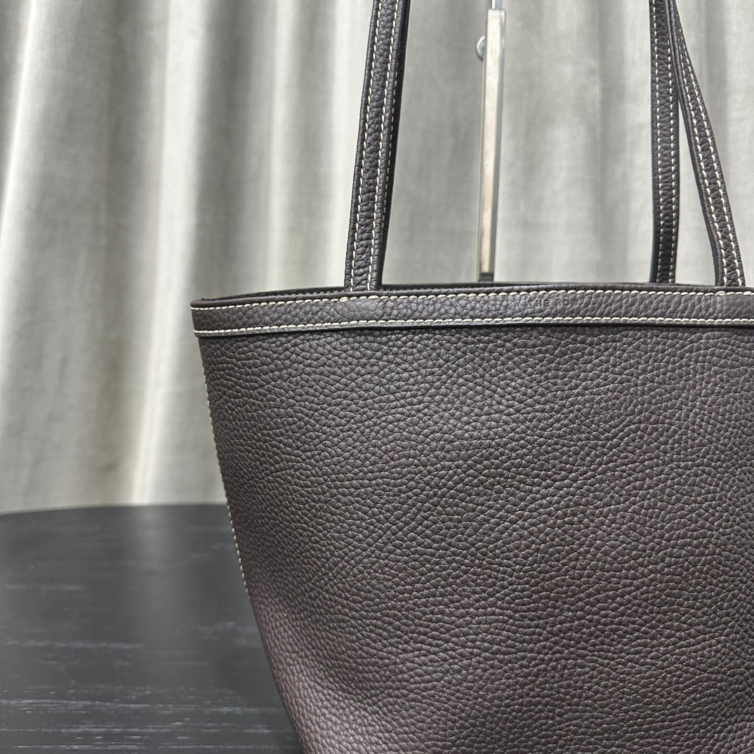 Kata / The Row Tote Bag
