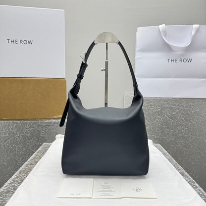 KATA / The Row 물통 가방