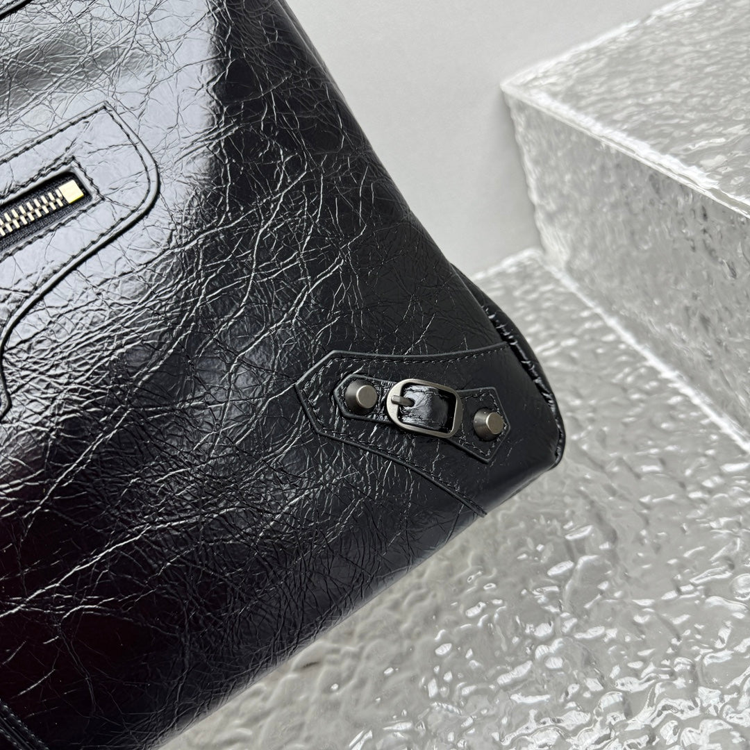 KATA / Balenciaga Crossbody Bag