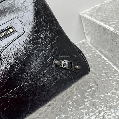 KATA / Balenciaga Crossbody Bag