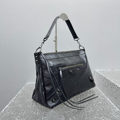 KATA / Balenciaga Crossbody Bag