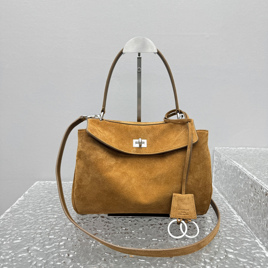 KATA / BALENCIAGA HANDBAG