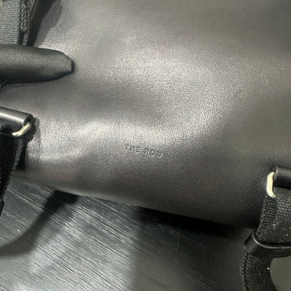 카타 / 더로우 백팩