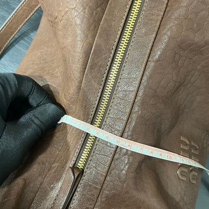 카타 / 미우미우 뉴 쇼 크루아상