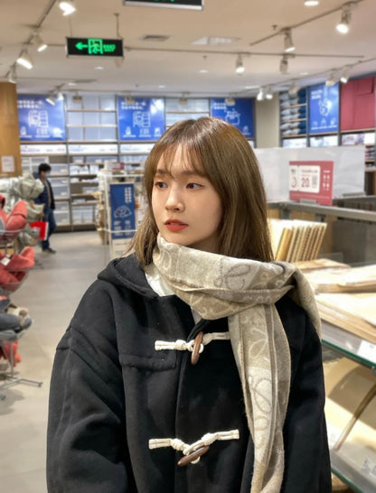 신조 / 로에베 스카프