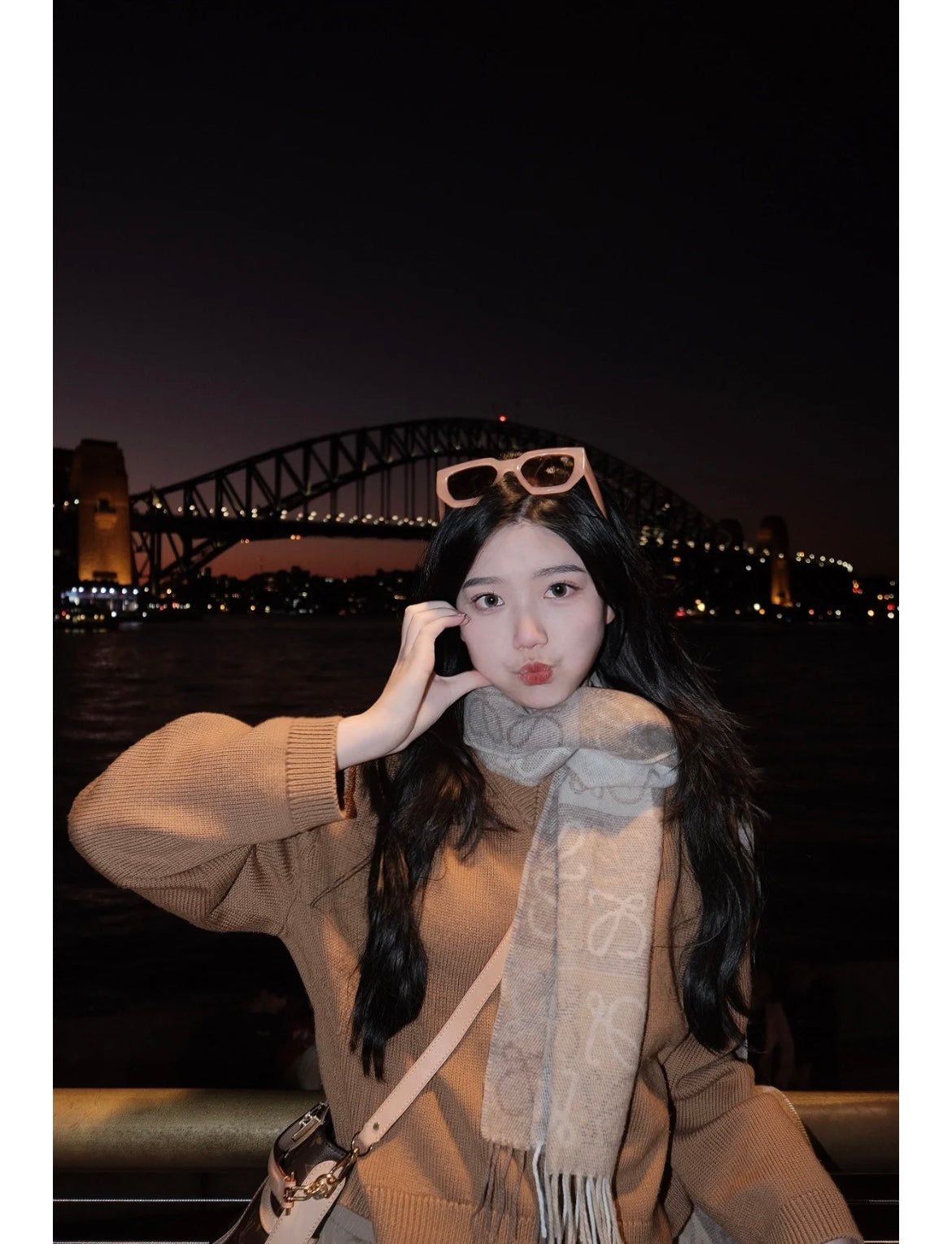 신조 / 로에베 스카프