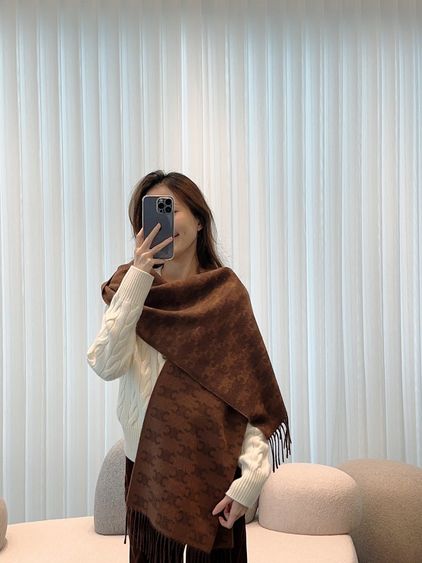 신조 / 셀린느 스카프