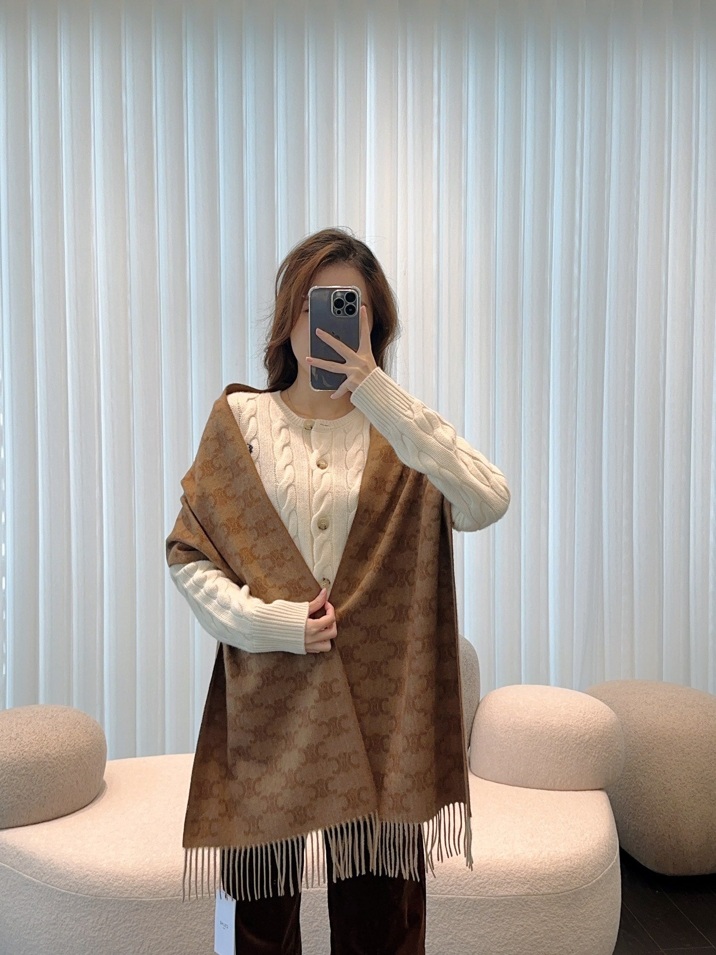 Shinjo / Celine Scarf