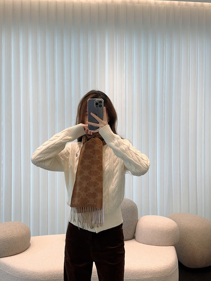 Shinjo / Celine Scarf