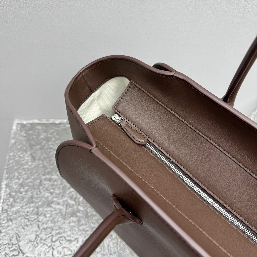 Cata / The Row Handbag