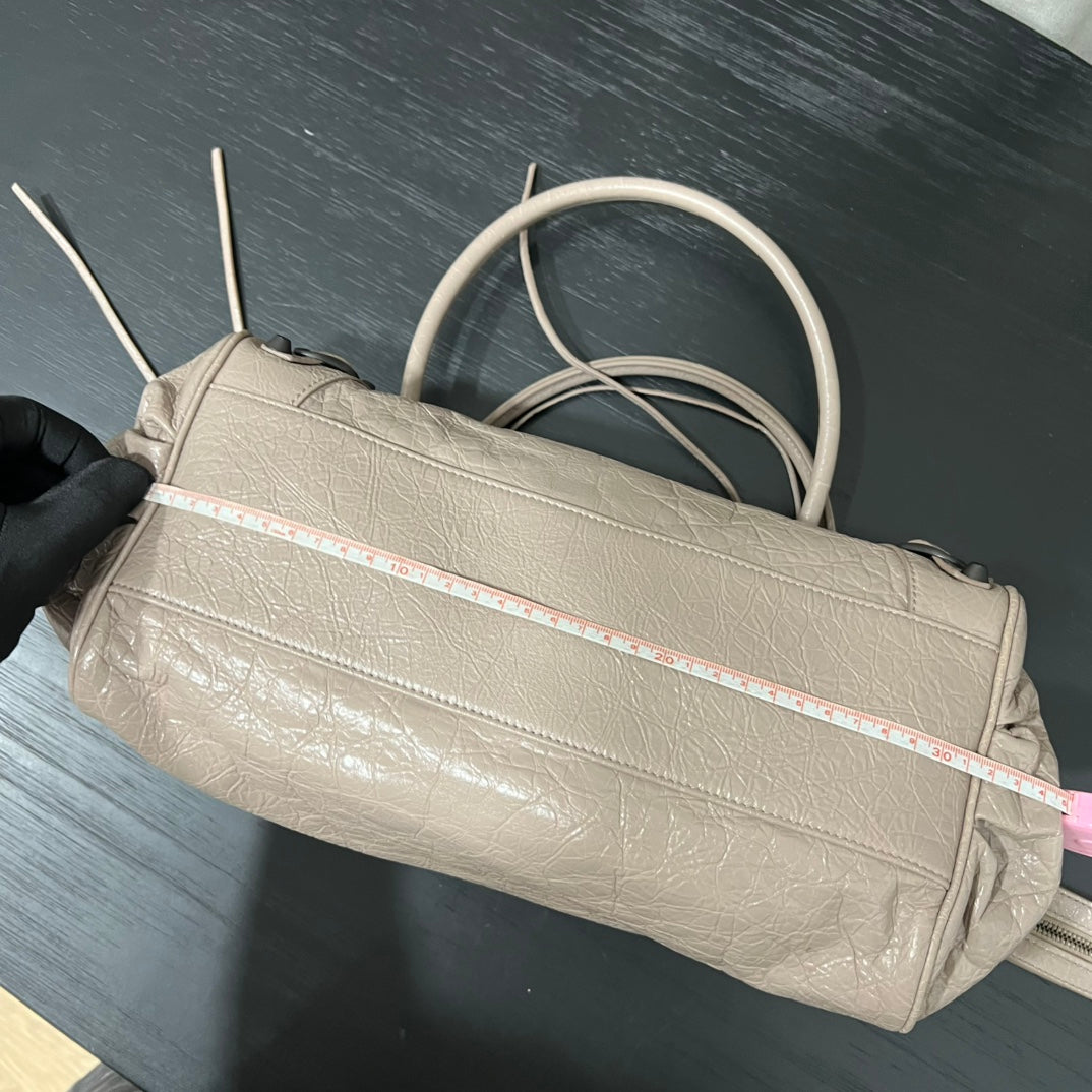카타 / 발렌시아가 가로판 기관차 가방
