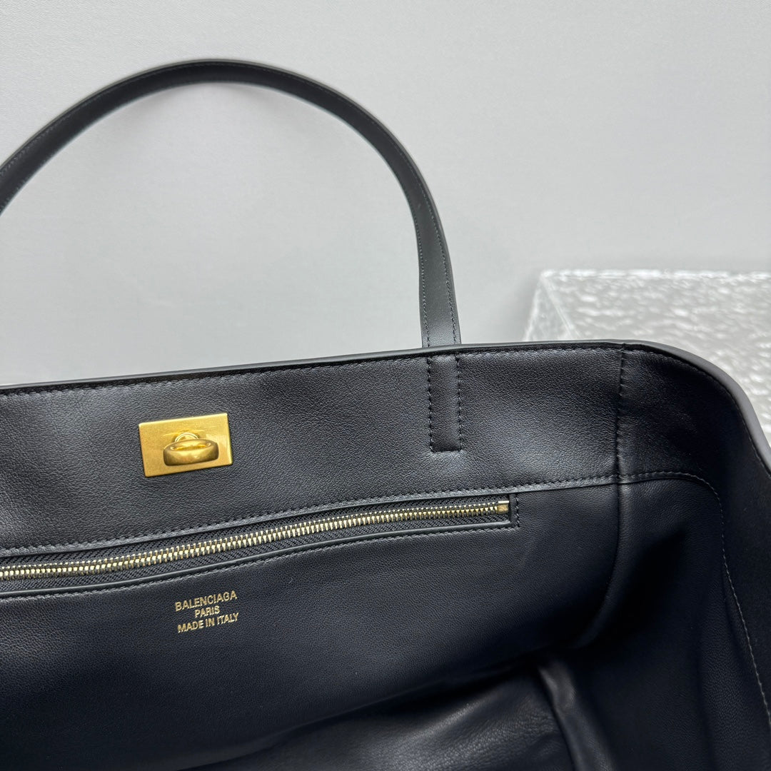 KATA / BALENCIAGA New Tote