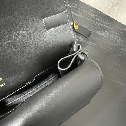 Kata / Balenciaga New flap