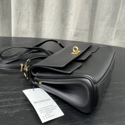 Kata / Balenciaga New flap