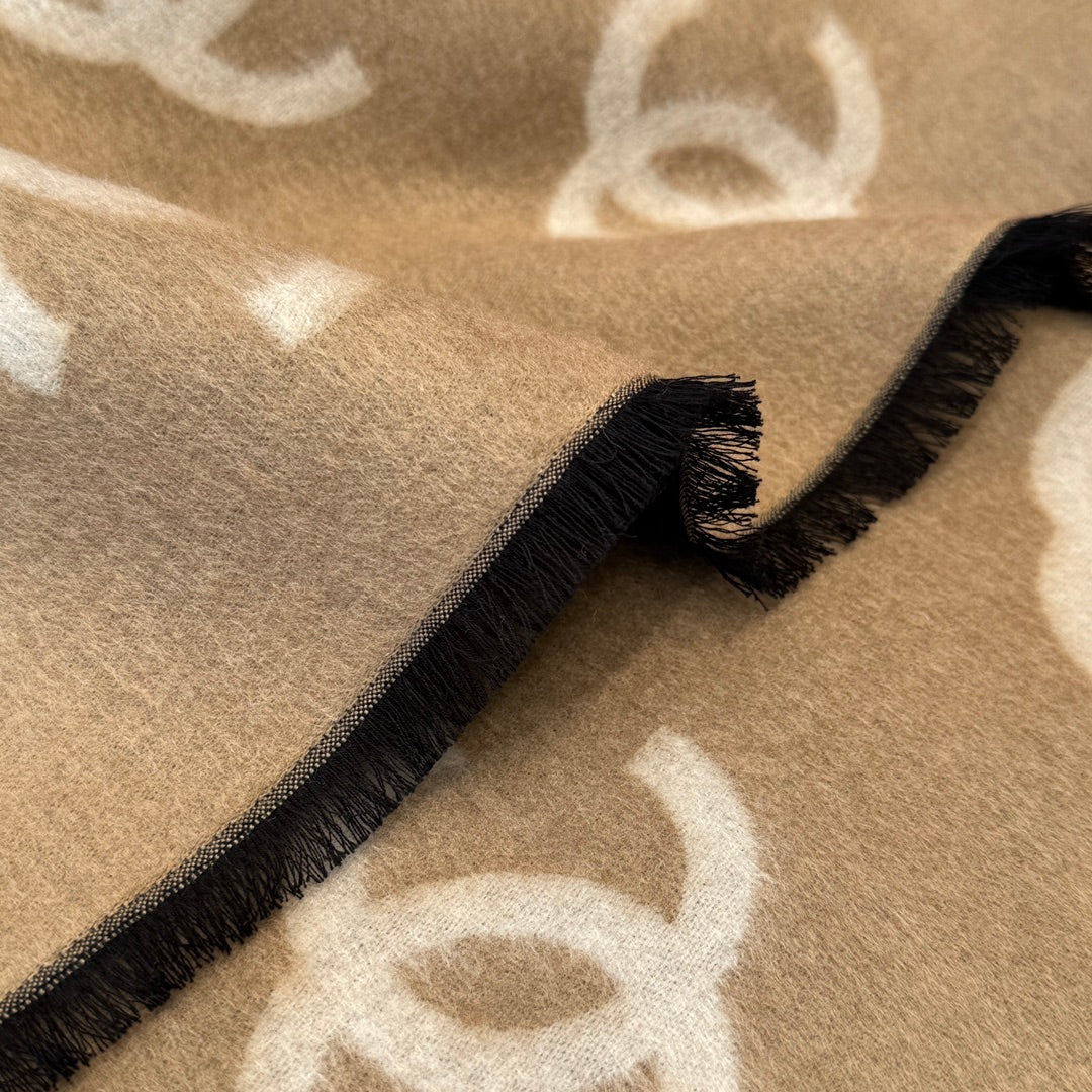 신조 / 샤넬 스카프
