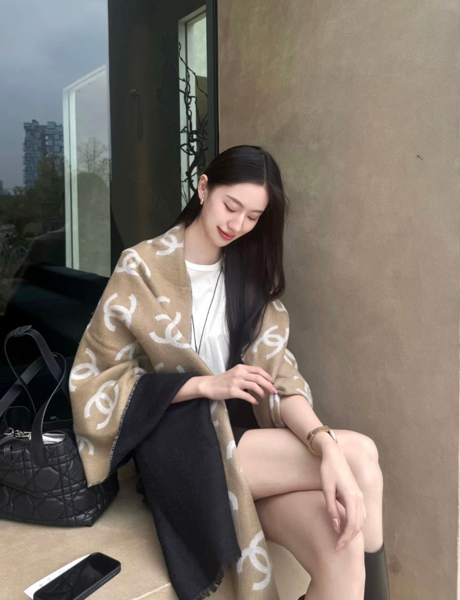 신조 / 샤넬 스카프