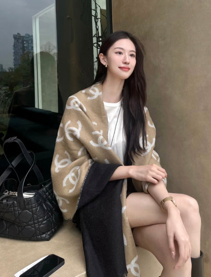 신조 / 샤넬 스카프