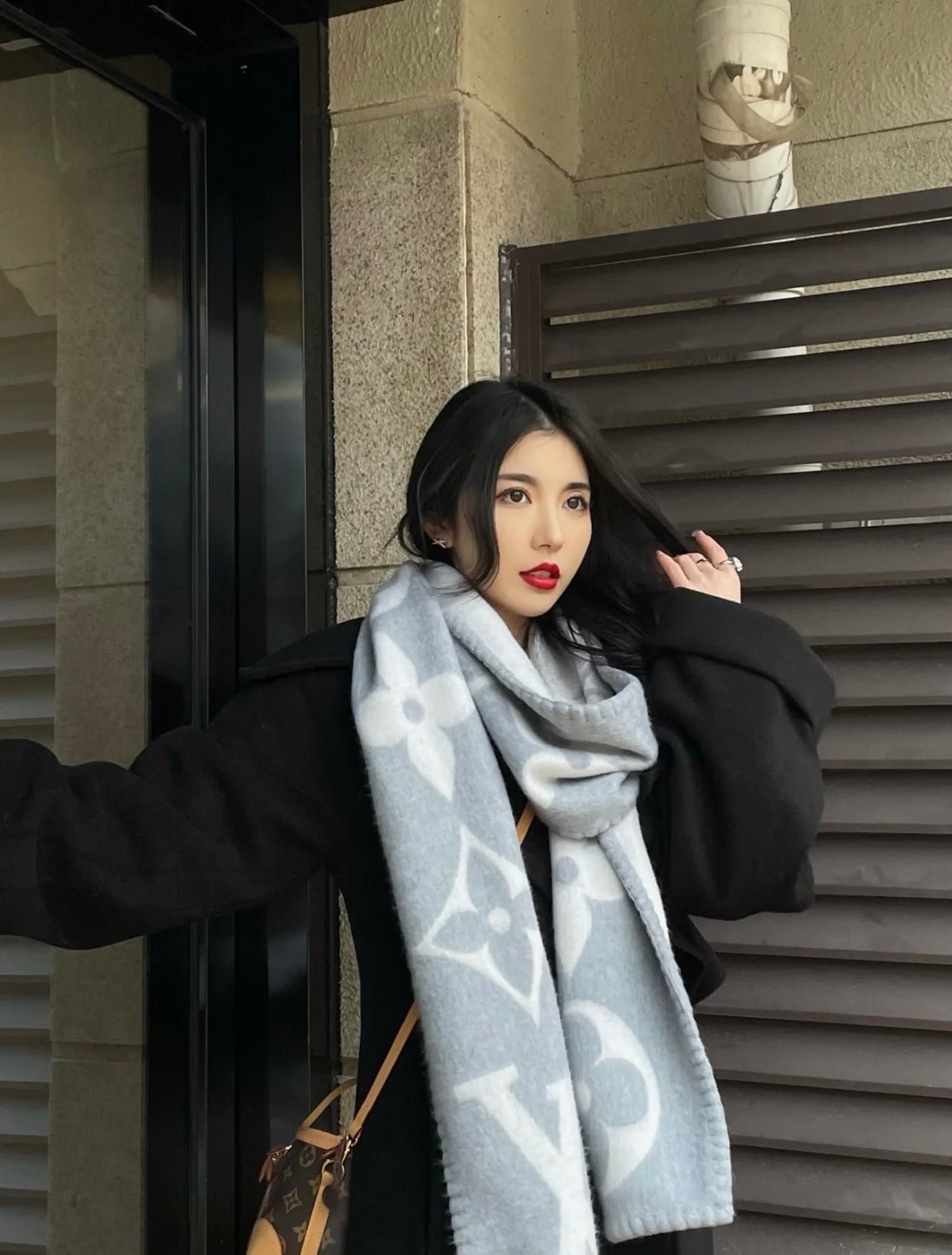 신조 / 루이비통 스카프