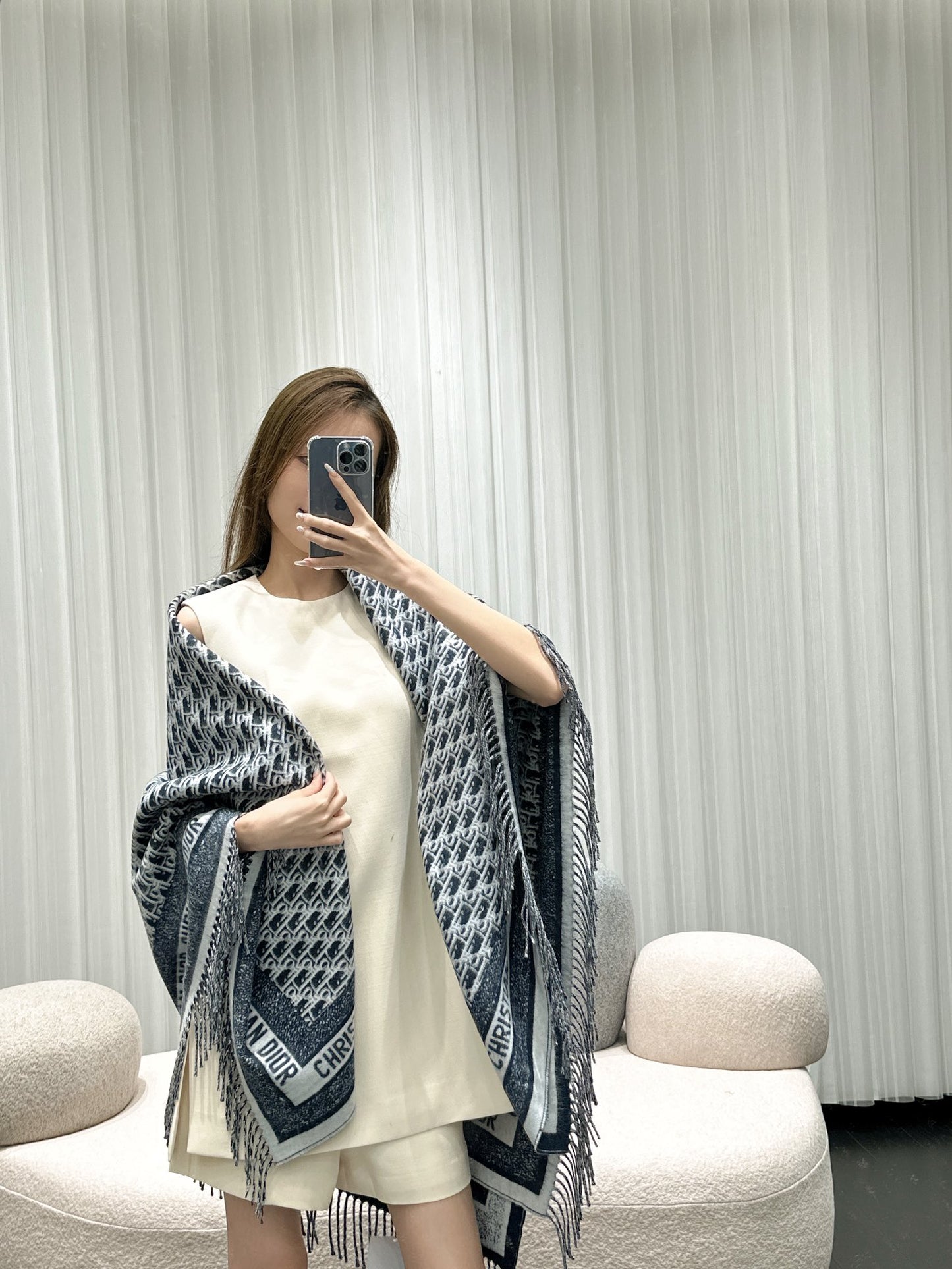 Shinjō / Dior scarf