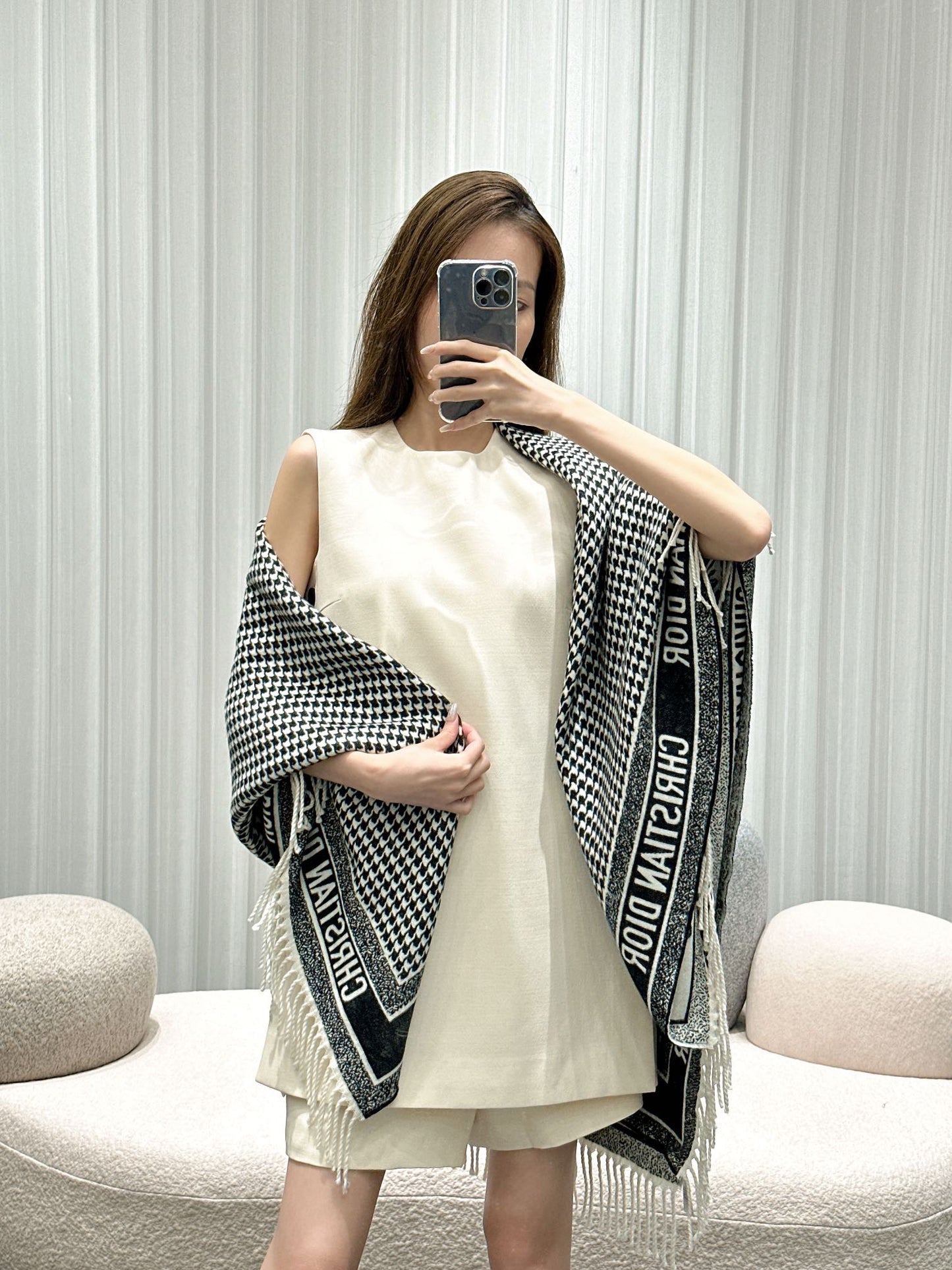 Shinjō / Dior scarf