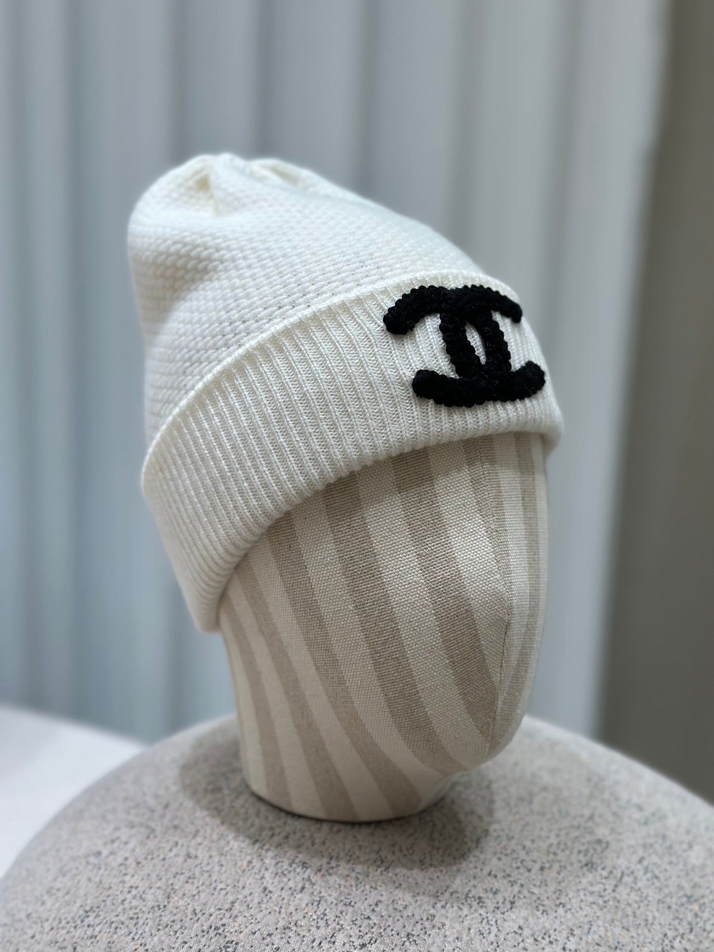 신조 / 샤넬 모자