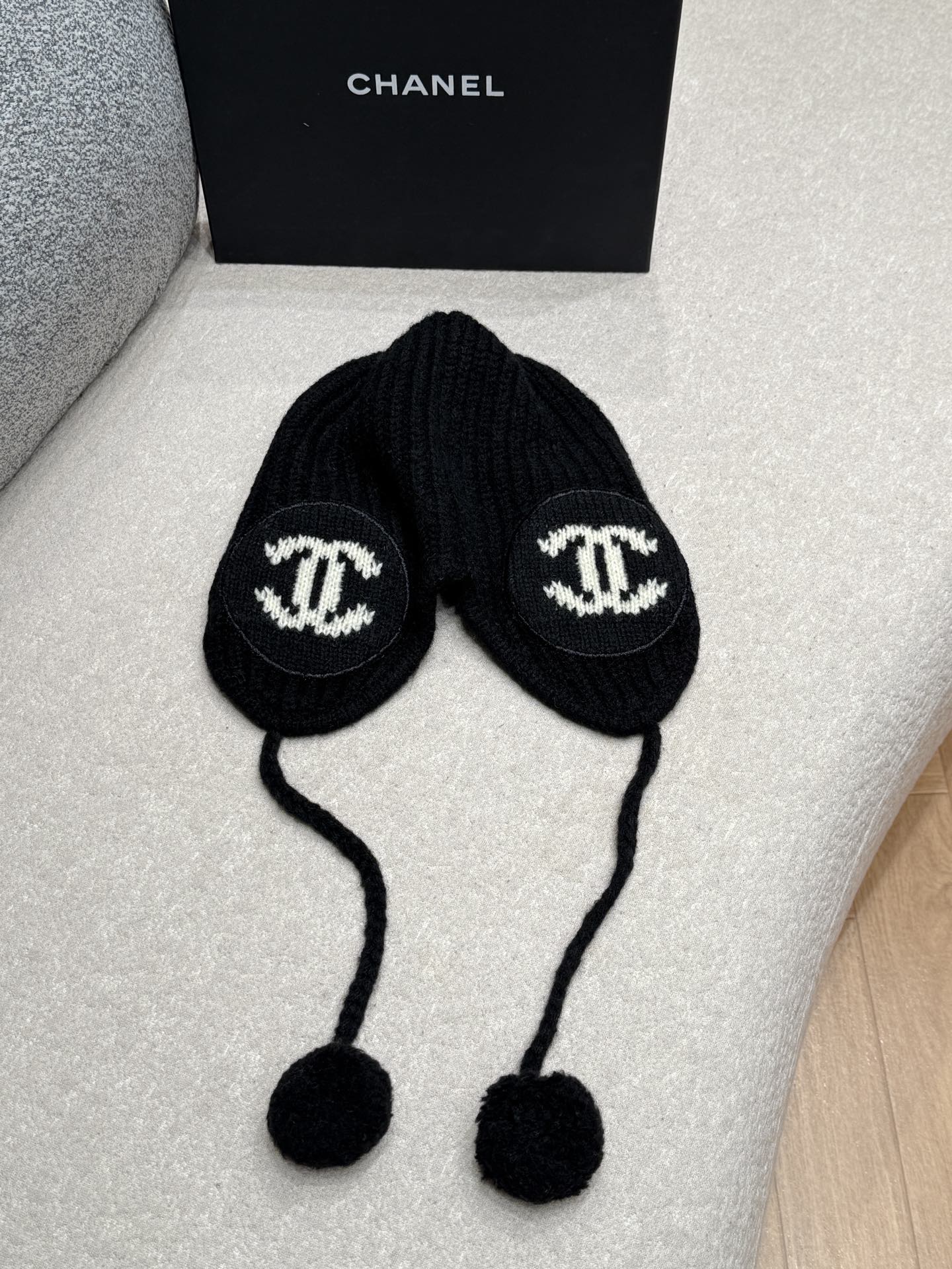 Shinzo / Chanel Cap