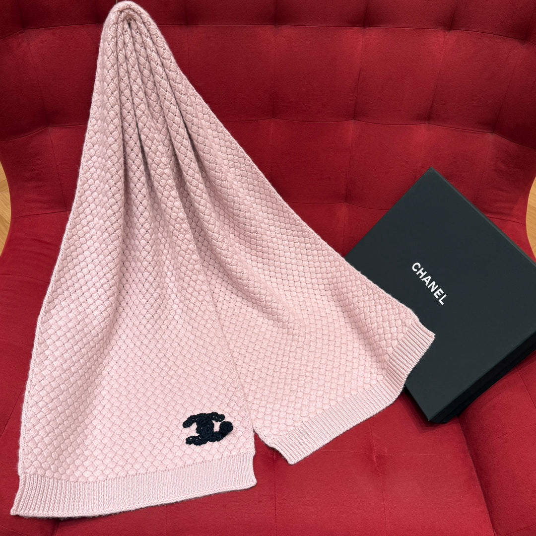 Shinjo / Chanel Scarf
