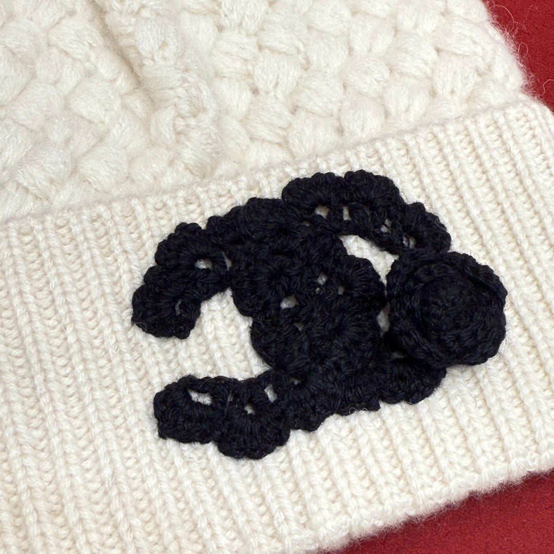 New / Chanel hat
