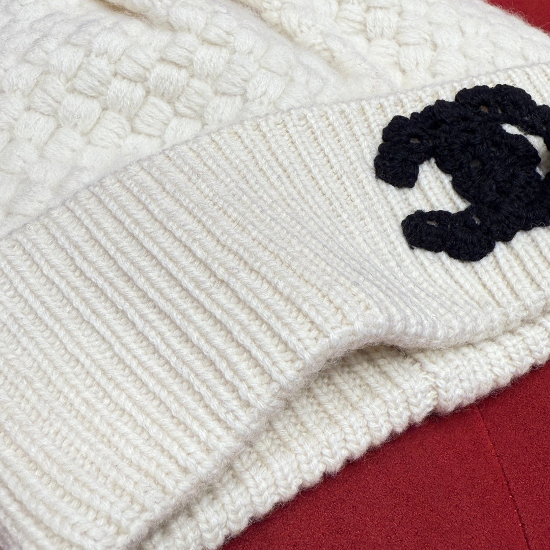 New / Chanel hat