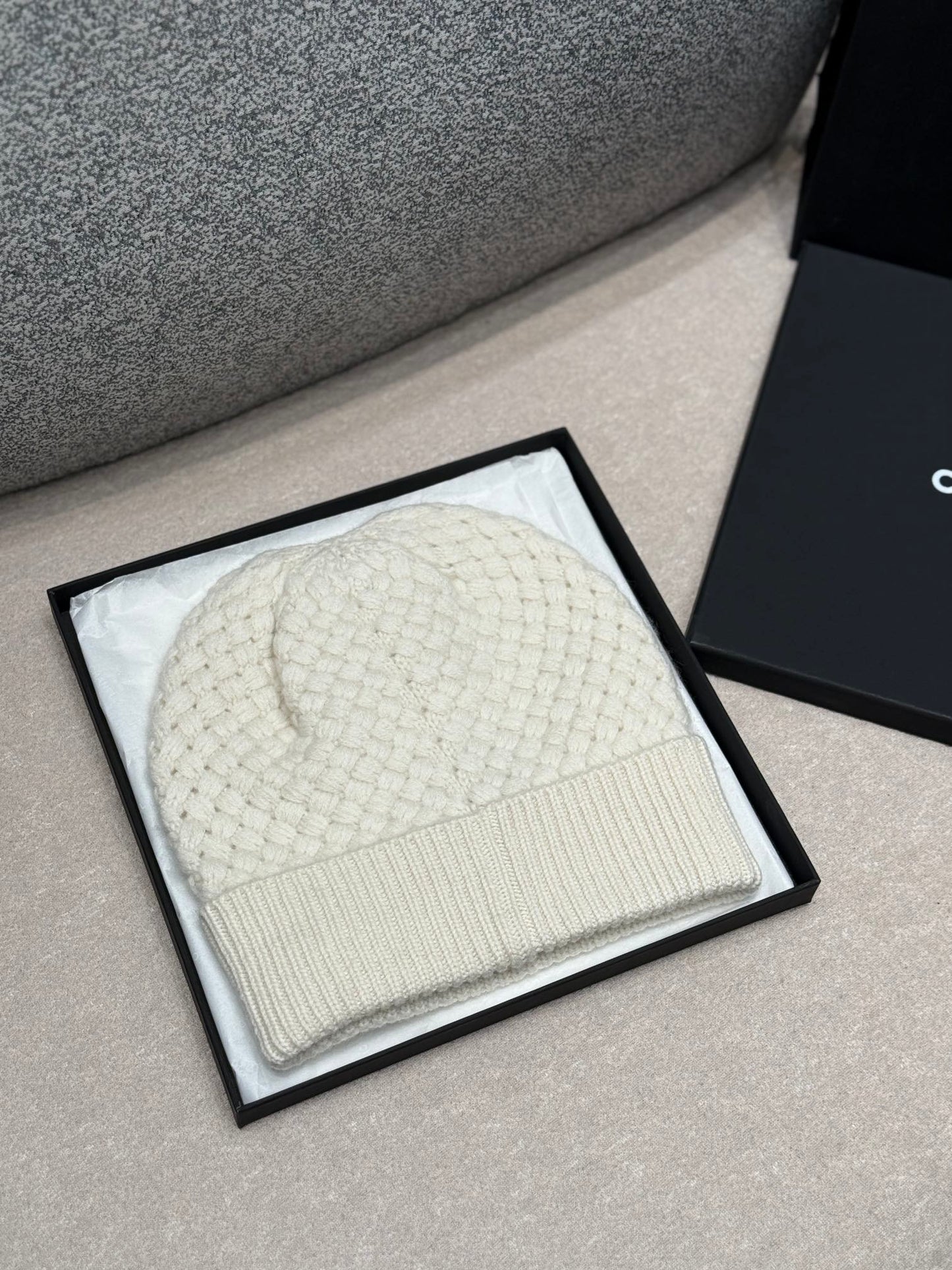 New / Chanel hat