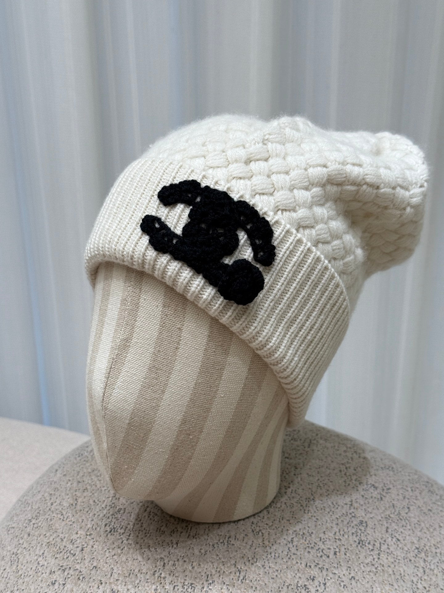 New / Chanel hat