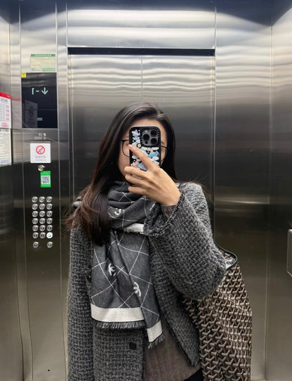 신조 / 샤넬 스카프