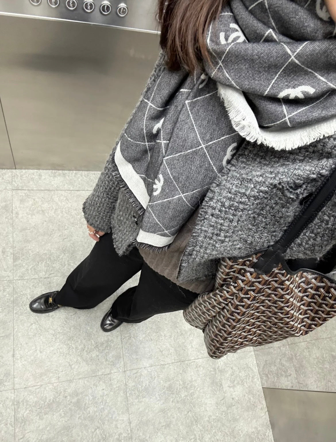 신조 / 샤넬 스카프
