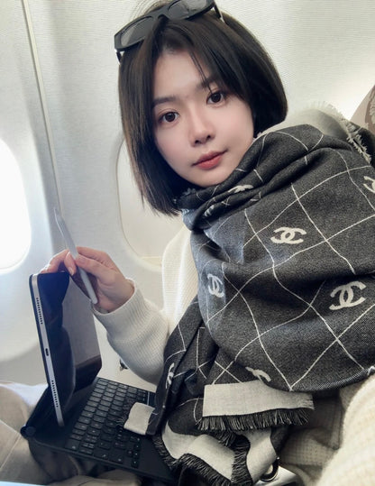신조 / 샤넬 스카프