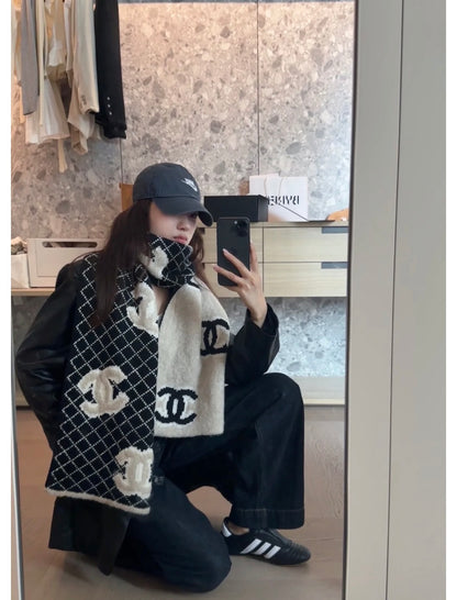 신조 / 샤넬 스카프