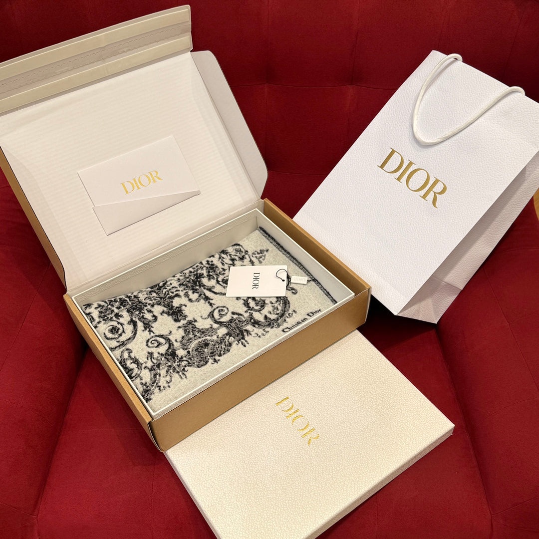 Shinzo / Dior scarf