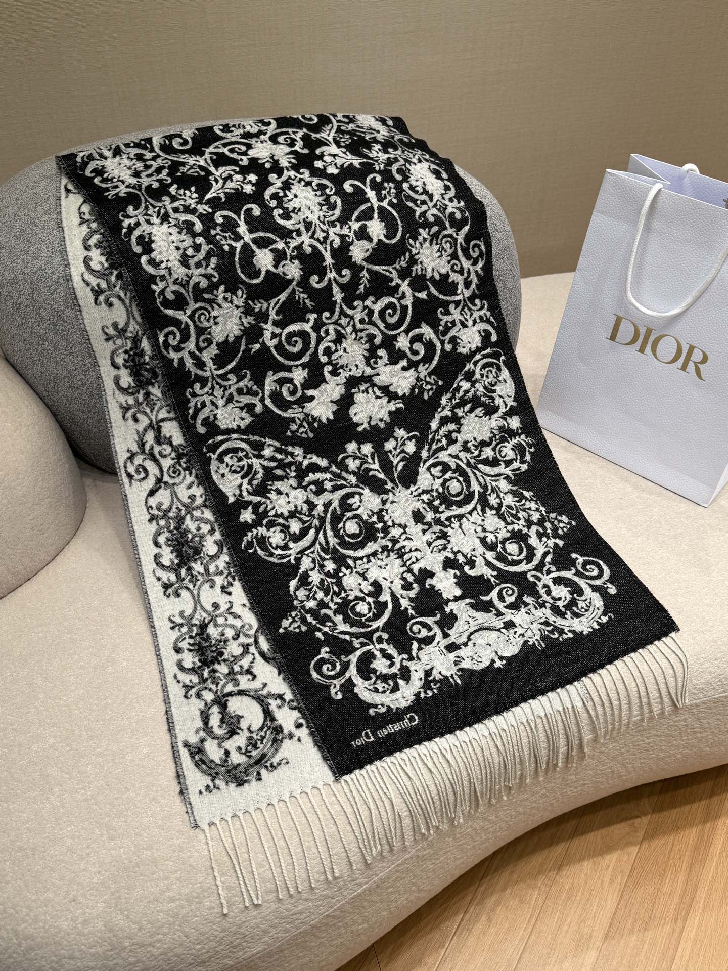 Shinzo / Dior scarf