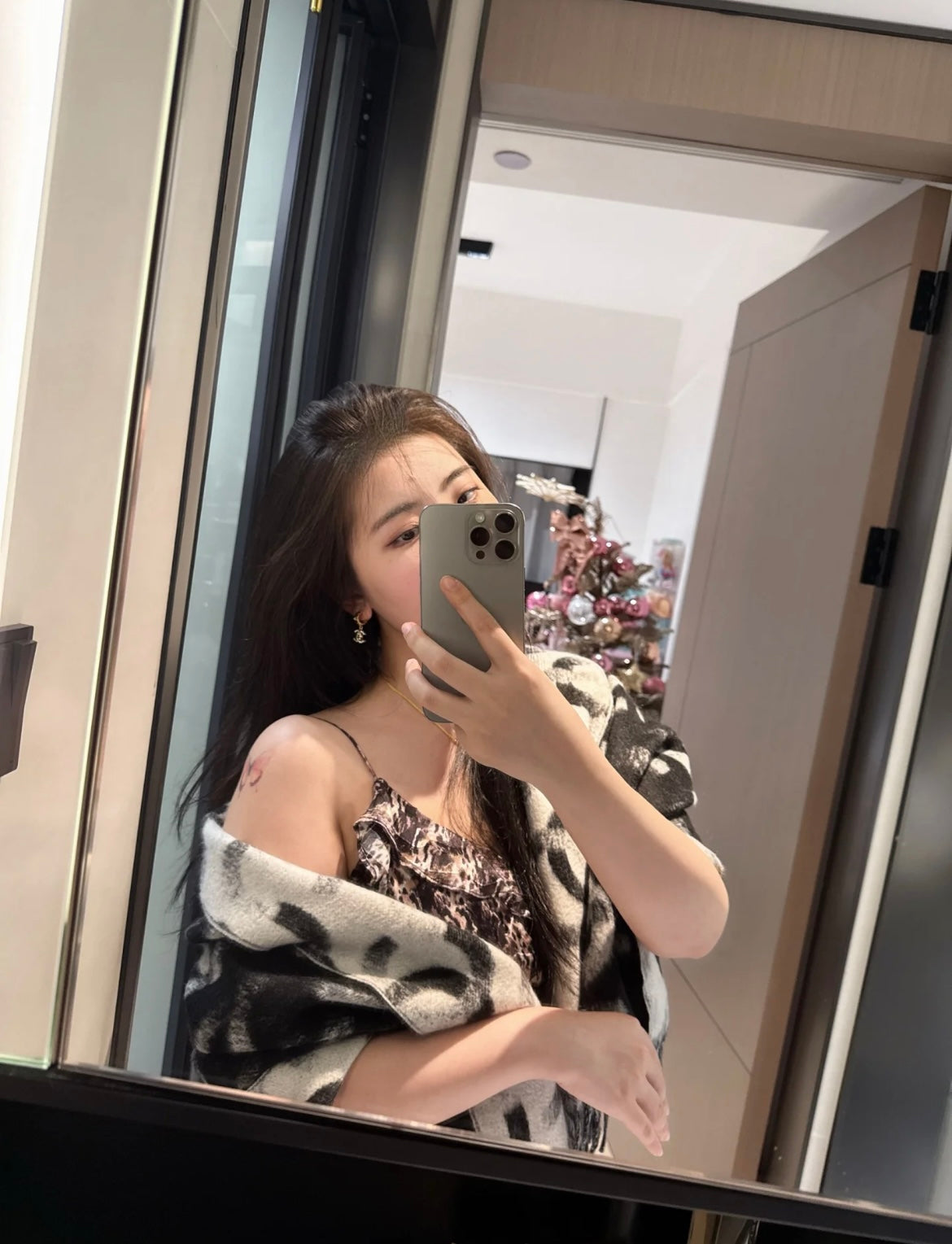 신조 / 샤넬 스카프