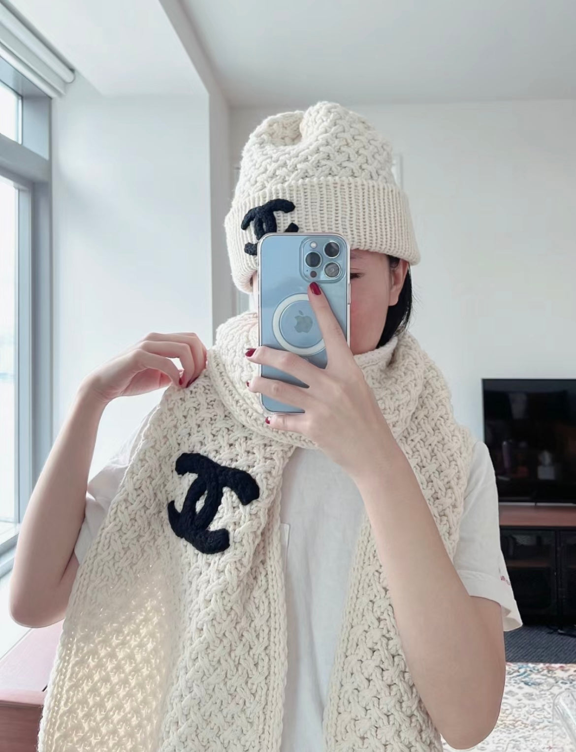 신조 / 샤넬 스카프