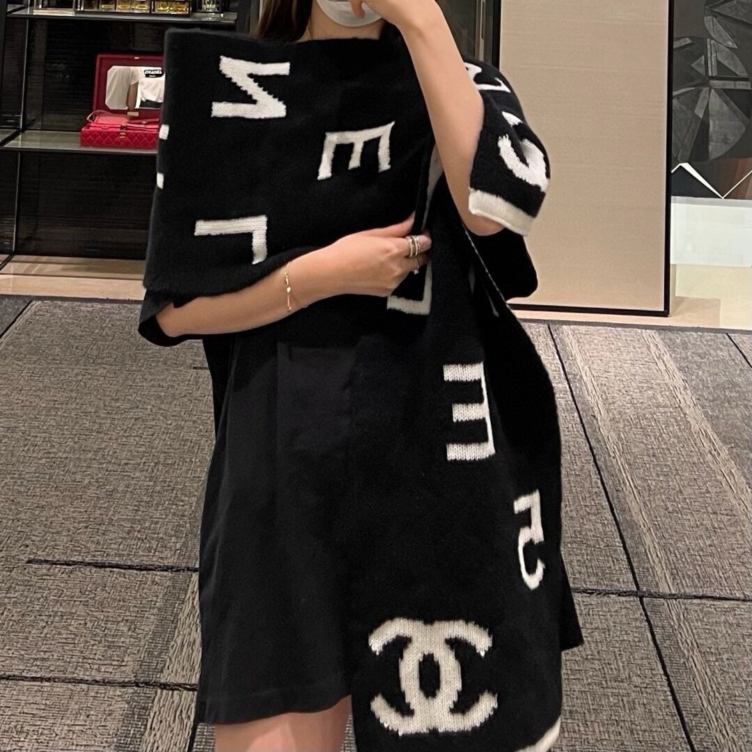 신조 / 샤넬 스카프
