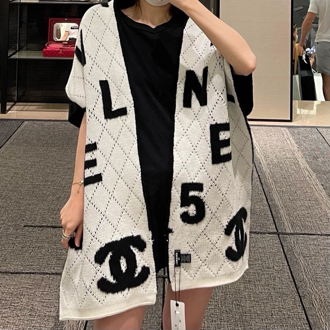 신조 / 샤넬 스카프
