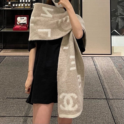 신조 / 샤넬 스카프