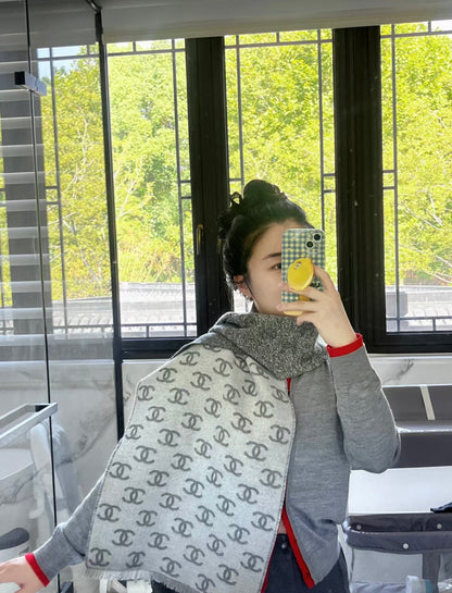 신조 / 샤넬 스카프